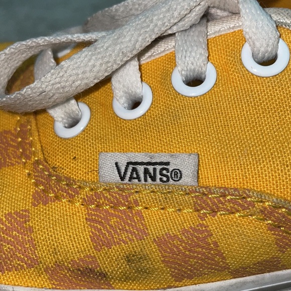 Vans™️ Authentic & Rare “People Powered” Design. - Picture 6 of 10